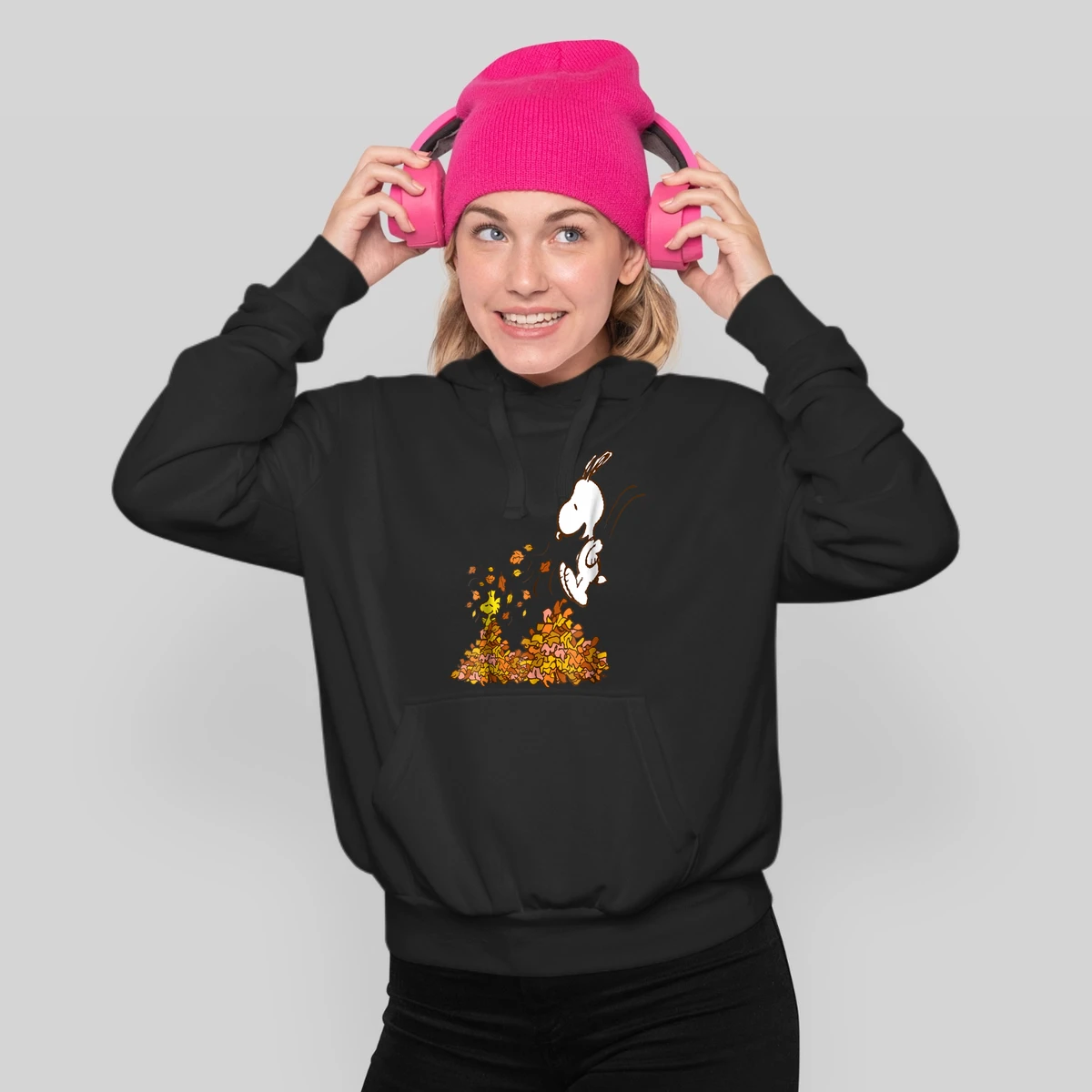 Peanuts Snoopy Jumping Into Leaf Autumn