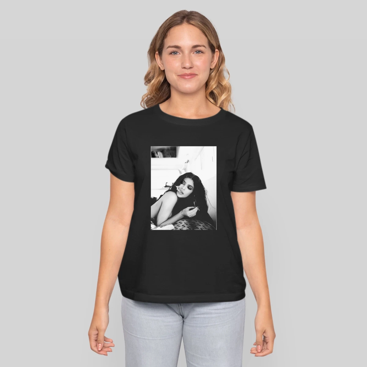 Kylie Jenner Smoking