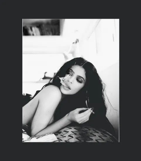 Kylie Jenner Smoking